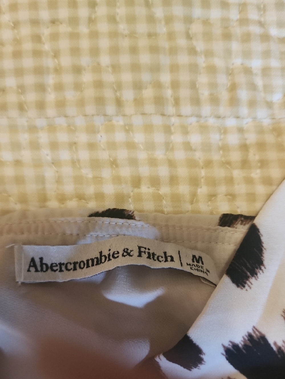 Abercrombie & Fitch White and Black Spotted Cami - Picture 2 of 4